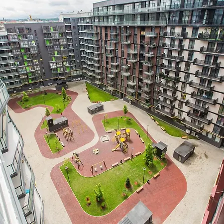 в авалон на вулиці чорновола 16є новобудова Lviv