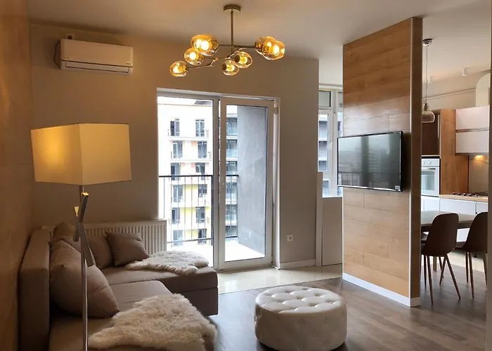 в авалон на вулиці чорновола 16є новобудова Apartamento