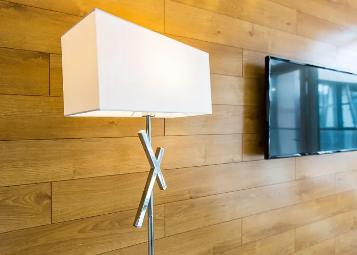 в авалон на вулиці чорновола 16є новобудова Leópolis