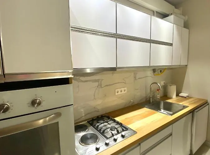 Appartement в авалон на вулиці чорновола 16є новобудова Lviv